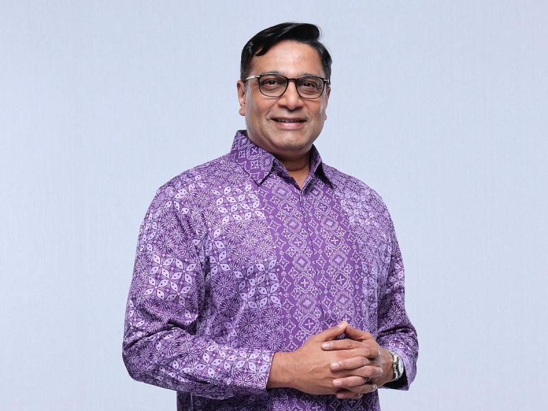 Indosat extends CEO Vikram Sinha’s tenure 