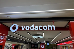 Vodacom names Khumo Shuenyane as next chairman